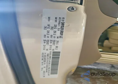 2015 Chrysler Town & Country Limited Platinum z USA, uszkodzony, nr VIN 2C4RC1GG0FR529390